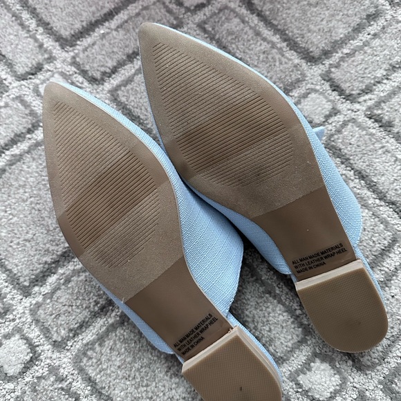 DV by Dolce Vita Sky Blue Knotted Mules - Picture 4 of 5